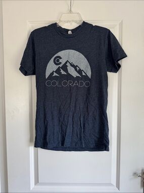 Colorado Graphic Kids T‑Shirt in Dark Heather Blue